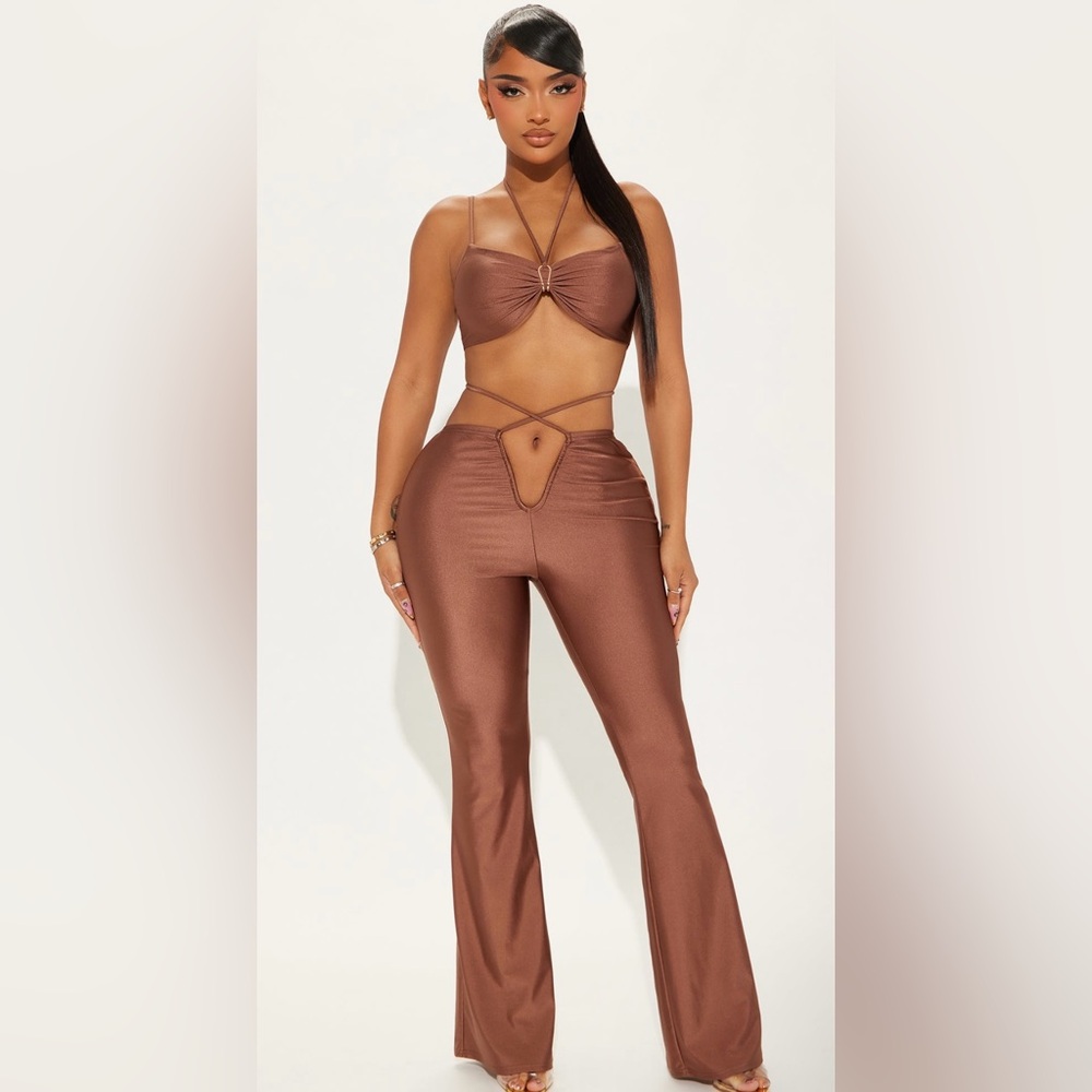 Fashion Nova- Be My Baby Pant Set